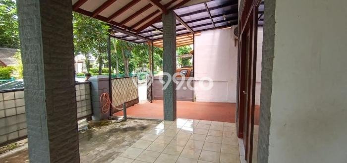 Rumah sewa siap huni 3 Kamar Tidur di Bintaro, Tangerang Selatan Rumah sewa siap huni 3 Kamar Tidur di Bintaro, Tangerang Selatan