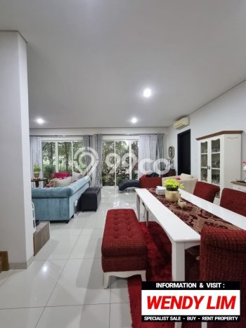 Rumah Mewah Siap Huni LT 216m2 di Lebak Bulus, Jakarta Selatan Rumah Mewah Siap Huni LT 216m2 di Lebak Bulus, Jakarta Selatan