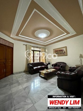 Siap Huni Hunian Elit 5 Kamar di Lebak Bulus Dekat ke Mana Pun Siap Huni Hunian Elit 5 Kamar di Lebak Bulus Dekat ke Mana Pun