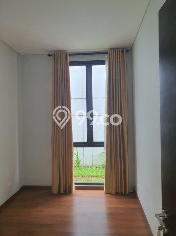 For Sale! Luxury House LT 220m2 Desain Modern di BSD City For Sale! Luxury House LT 220m2 Desain Modern di BSD City