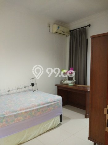 Lokasi terbaik! Rumah siap pakai dikontrakkan di Kelapa Gading LB 200m2 Lokasi terbaik! Rumah siap pakai dikontrakkan di Kelapa Gading LB 200m2