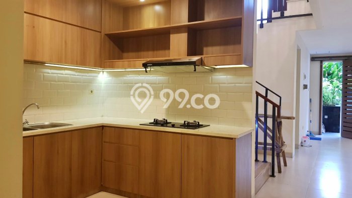Sewa Rumah Harga Terjangkau di Pondok Indah Jakarta Selatan Punya 3 KT Sewa Rumah Harga Terjangkau di Pondok Indah Jakarta Selatan Punya 3 KT