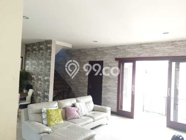 Rumah Luxury Modern Tanpa Renovasi di Bintaro Tangerang Selatan Rumah Luxury Modern Tanpa Renovasi di Bintaro Tangerang Selatan