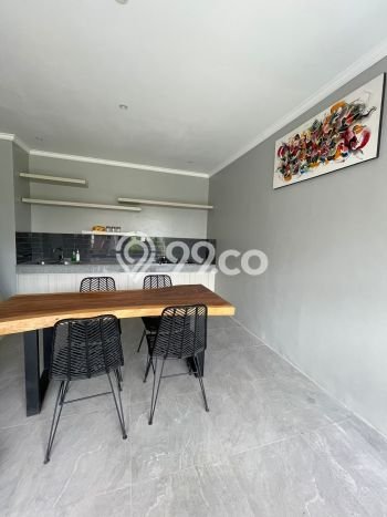 Rumah Asri area Canggu, Badung, Luas 100m² LB 100m² Rumah Asri area Canggu, Badung, Luas 100m² LB 100m²