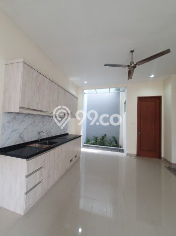 Disewakan segera rumah minimalis strategis 3 Kamar di Ciputat, Tangerang Selatan Disewakan segera rumah minimalis strategis 3 Kamar di Ciputat, Tangerang Selatan