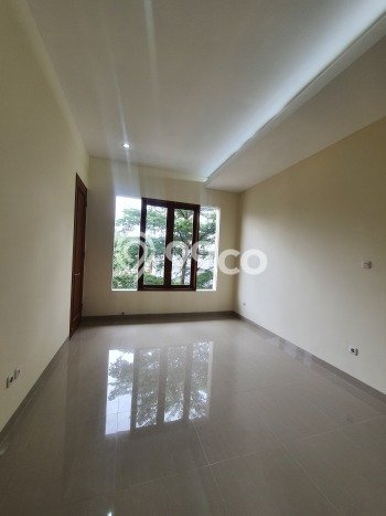 Disewakan segera rumah minimalis strategis 3 Kamar di Ciputat, Tangerang Selatan Disewakan segera rumah minimalis strategis 3 Kamar di Ciputat, Tangerang Selatan