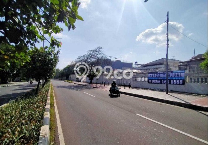 Rumah Mewah Siap Huni LT 487m2 di Tanjung Priok, Jakarta Utara Rumah Mewah Siap Huni LT 487m2 di Tanjung Priok, Jakarta Utara
