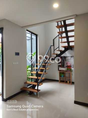 FEATURED! Rumah Nyaman area BSD, LT 98m² LB 165m² FEATURED! Rumah Nyaman area BSD, LT 98m² LB 165m²