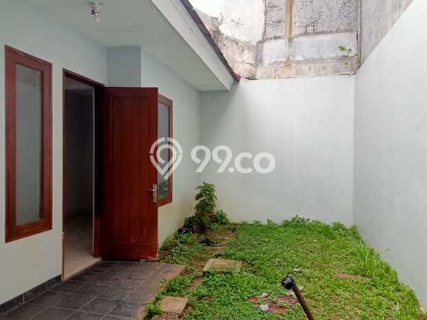 Disewakan! Rumah 3 Kamar Tidur &
2 Kamar Mandi di BSD, Tangerang Disewakan! Rumah 3 Kamar Tidur &
2 Kamar Mandi di BSD, Tangerang
