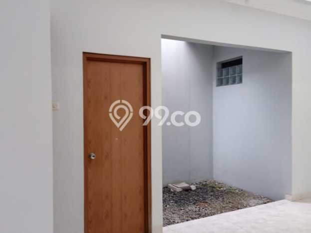Disewakan! Rumah 3 Kamar Tidur &
2 Kamar Mandi di BSD, Tangerang Disewakan! Rumah 3 Kamar Tidur &
2 Kamar Mandi di BSD, Tangerang