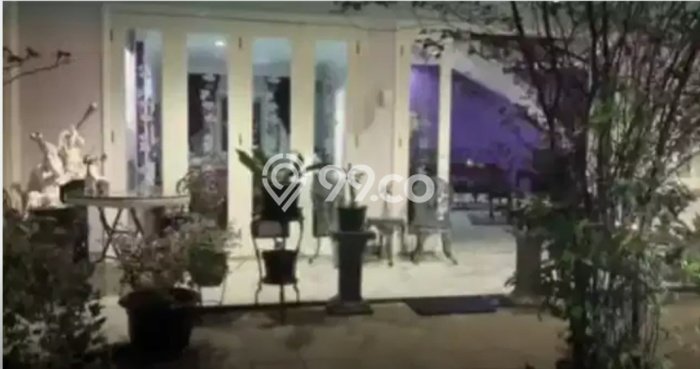 Best Deal Hunian Mewah Ideal dan Luas di Menteng, Jakarta Pusat Best Deal Hunian Mewah Ideal dan Luas di Menteng, Jakarta Pusat