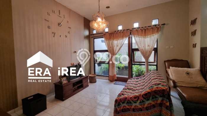 Rumah Modern di Jebres, Solo, Luas 129m² LB 100m² Rumah Modern di Jebres, Solo, Luas 129m² LB 100m²