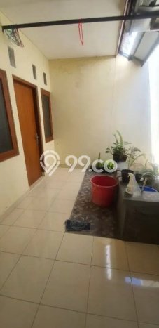 Rumah Strategis dengan Luas Tanah 120m² dan Luas Bangunan 77m² di Kawasan Kartosuro, Solo Rumah Strategis dengan Luas Tanah 120m² dan Luas Bangunan 77m² di Kawasan Kartosuro, Solo