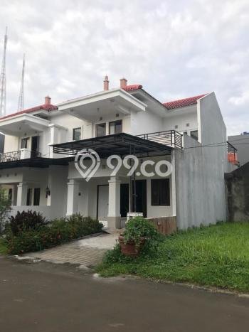 Rumah Strategis Modern Lb 200m2 di Larangan, Tangerang Rumah Strategis Modern Lb 200m2 di Larangan, Tangerang