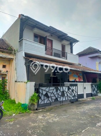 Dijual Rumah 4 Kamar Lokasi Strategis Bagus dan Strategis di Colomadu Dijual Rumah 4 Kamar Lokasi Strategis Bagus dan Strategis di Colomadu