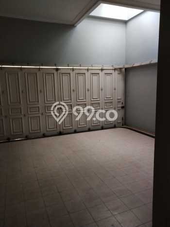 HOT LISTING! Rumah Siap Huni di Ancol, Jakarta Utara, Luas 510m² Bangunan 510m² HOT LISTING! Rumah Siap Huni di Ancol, Jakarta Utara, Luas 510m² Bangunan 510m²