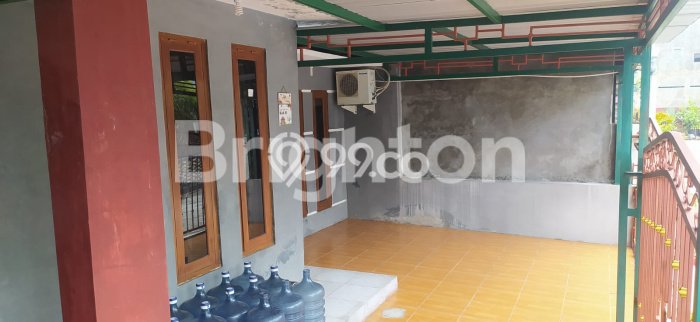 Jual Rumah Strategis Bagus Punya 2 KT di Karangmalang Sragen SHM Jual Rumah Strategis Bagus Punya 2 KT di Karangmalang Sragen SHM