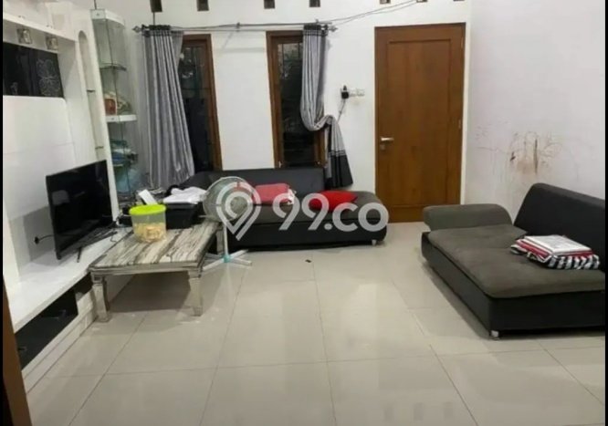 For Sale Rumah 6 Kamar Lokasi Ideal Bagus dan Strategis di mojosongo For Sale Rumah 6 Kamar Lokasi Ideal Bagus dan Strategis di mojosongo