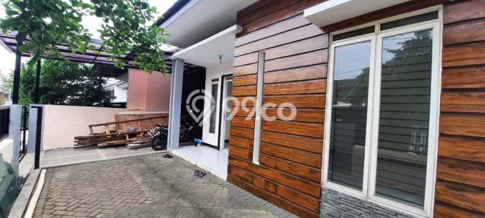Disewakan Rumah Harga Terjangkau di Taman Kopo Indah Bandung dengan 2 KT Disewakan Rumah Harga Terjangkau di Taman Kopo Indah Bandung dengan 2 KT