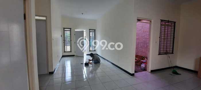 Disewakan Rumah Harga Terjangkau di Taman Kopo Indah Bandung dengan 2 KT Disewakan Rumah Harga Terjangkau di Taman Kopo Indah Bandung dengan 2 KT