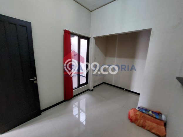 Rumah Luas Asri 2 KT Siap Pakai di Dieng Malang Rumah Luas Asri 2 KT Siap Pakai di Dieng Malang