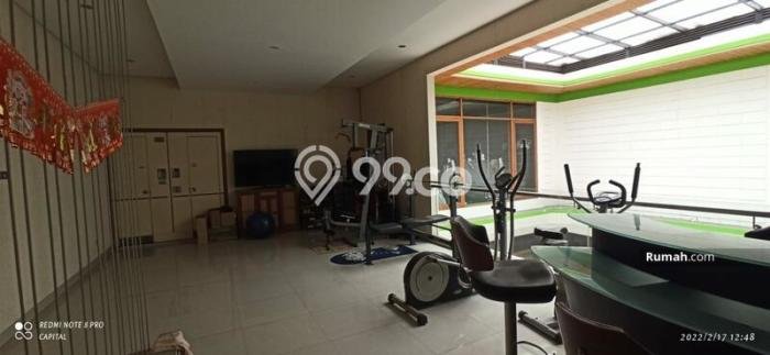 Dijual Rumah Luas Elegan Dengan View Cantik di Cibaduyut, Bandung Dijual Rumah Luas Elegan Dengan View Cantik di Cibaduyut, Bandung