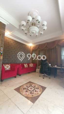 Ready to Use! Luxury House LT 1050m2 Desain Modern di Bintaro Ready to Use! Luxury House LT 1050m2 Desain Modern di Bintaro