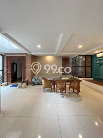 Hunian Mewah LB 250m2 Siap Huni Desain Elegan di Lebak Bulus, Jakarta Selatan Hunian Mewah LB 250m2 Siap Huni Desain Elegan di Lebak Bulus, Jakarta Selatan