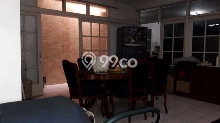 Rumah Mewah LB 350m2 Siap Pakai Desain Elegan di Bandung Kota, Bandung Rumah Mewah LB 350m2 Siap Pakai Desain Elegan di Bandung Kota, Bandung
