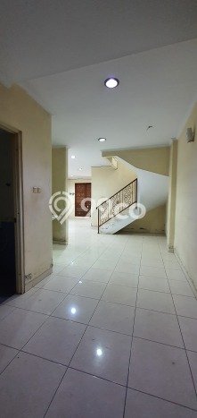 Dijual Rumah Minimalis Bagus Punya 2 KT di Kelapa Gading Jakarta Utara SHM Dijual Rumah Minimalis Bagus Punya 2 KT di Kelapa Gading Jakarta Utara SHM
