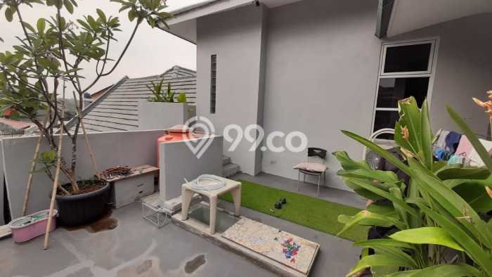 Jual Rumah Eksklusif 5 KT di Cibubur, Jakarta Timur Jual Rumah Eksklusif 5 KT di Cibubur, Jakarta Timur