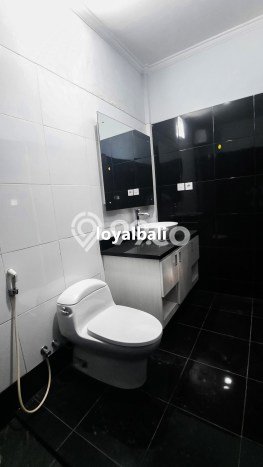 Rumah sewa siap huni 3 Kamar Tidur di Sesetan, Denpasar Rumah sewa siap huni 3 Kamar Tidur di Sesetan, Denpasar