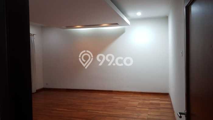 Rumah LT 631m2m² / LB 450m2m² di Kawasan , Bandung Rumah LT 631m2m² / LB 450m2m² di Kawasan , Bandung