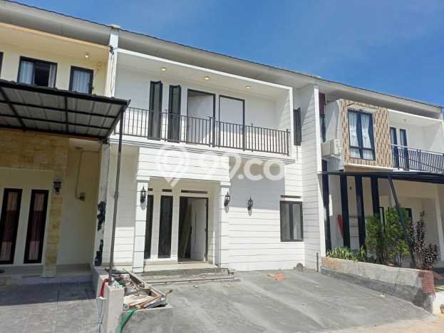 Dijual Rumah 3 Kamar Lokasi Ideal Bagus dan Strategis di Sawangan Dijual Rumah 3 Kamar Lokasi Ideal Bagus dan Strategis di Sawangan