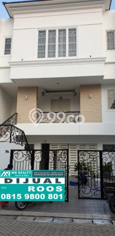 Jual Rumah Luas Elegan Dengan View Eksklusif di Pantai Indah Kapuk, Jakarta Utara Jual Rumah Luas Elegan Dengan View Eksklusif di Pantai Indah Kapuk, Jakarta Utara