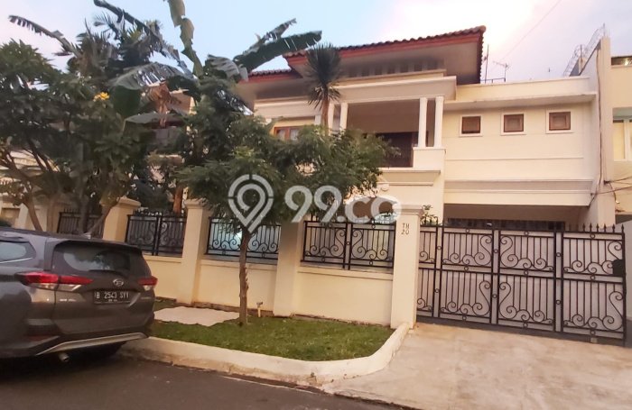 Rumah sewa siap pakai 4 KT di Pondok Indah, Jakarta Selatan Rumah sewa siap pakai 4 KT di Pondok Indah, Jakarta Selatan