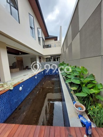 Dijual Rumah Premium dengan Fasilitas Sekitar Komplit di Cilandak, Jakarta Selatan Dijual Rumah Premium dengan Fasilitas Sekitar Komplit di Cilandak, Jakarta Selatan