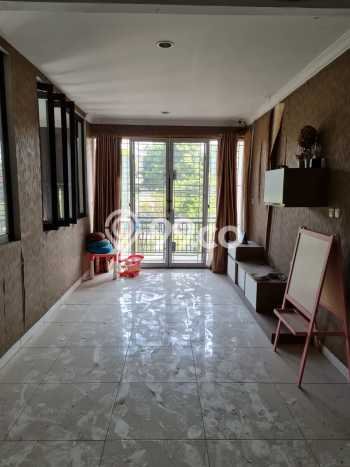 Rumah Modern 3 KT di Kalideres Jakarta Barat Semi Furnished Rumah Modern 3 KT di Kalideres Jakarta Barat Semi Furnished