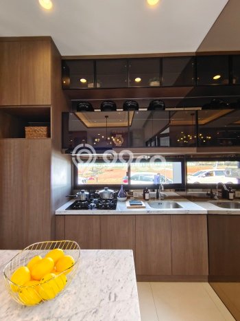 Rumah di Summarecon Bekasi, Bekasi, LT 91m² LB 93m² Rumah di Summarecon Bekasi, Bekasi, LT 91m² LB 93m²