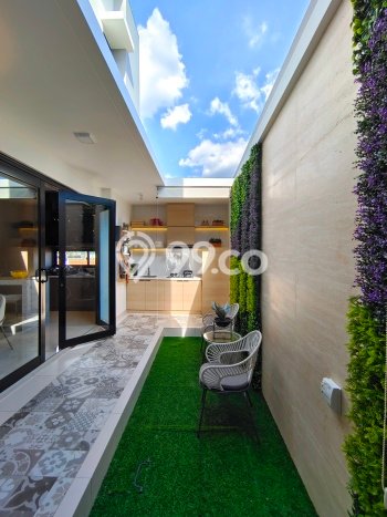 Rumah di Summarecon Bekasi, Bekasi, LT 91m² LB 93m² Rumah di Summarecon Bekasi, Bekasi, LT 91m² LB 93m²