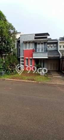 Rumah Asri rindang The green Blossom Ville BSD Rumah Asri rindang The green Blossom Ville BSD