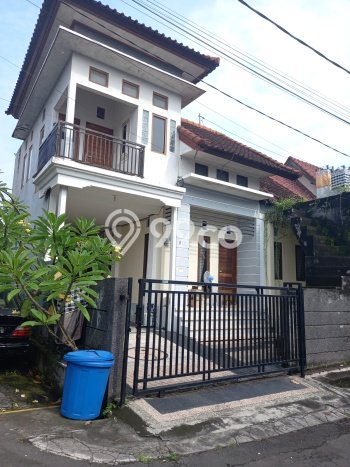 Rumah Cantik Siap Pakai Di Denpasar Barat Luas 120m2 Lokasi Strategis Rumah Cantik Siap Pakai Di Denpasar Barat Luas 120m2 Lokasi Strategis