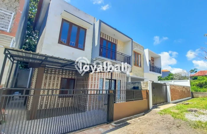 Disewakan! Rumah 3 Kamar Tidur &
3 Kamar Mandi di Ungasan, Badung Disewakan! Rumah 3 Kamar Tidur &
3 Kamar Mandi di Ungasan, Badung