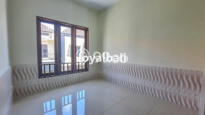 Disewakan! Rumah 3 Kamar Tidur &
3 Kamar Mandi di Ungasan, Badung Disewakan! Rumah 3 Kamar Tidur &
3 Kamar Mandi di Ungasan, Badung