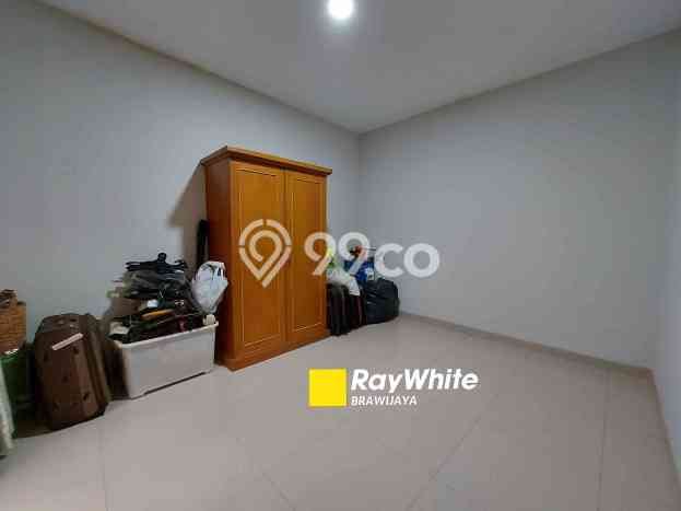 Rumah Elit LB 200m2 Siap Huni Desain Elegan di Bangka, Jakarta Selatan Rumah Elit LB 200m2 Siap Huni Desain Elegan di Bangka, Jakarta Selatan