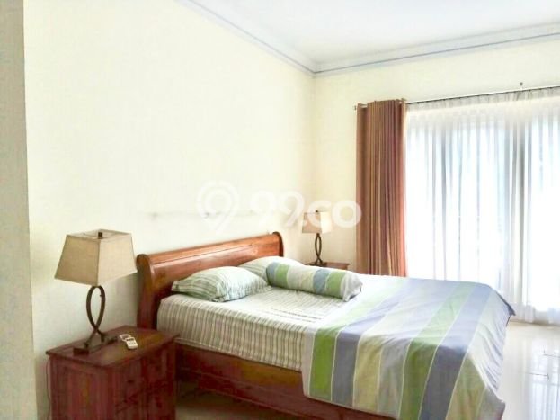 HARGA TERBAIK! Rumah Berkualitas di BSD City, Luas 443m² Bangunan 350m² HARGA TERBAIK! Rumah Berkualitas di BSD City, Luas 443m² Bangunan 350m²