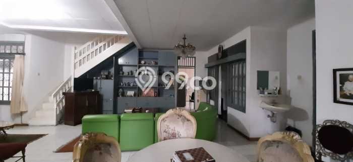 Rumah Elit LB 150m2 Siap Huni Desain Elegan di Bintaro, Tangerang Selatan Rumah Elit LB 150m2 Siap Huni Desain Elegan di Bintaro, Tangerang Selatan