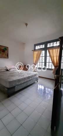 Rumah Elit LB 150m2 Siap Huni Desain Elegan di Bintaro, Tangerang Selatan Rumah Elit LB 150m2 Siap Huni Desain Elegan di Bintaro, Tangerang Selatan