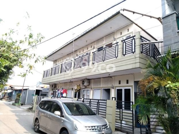 Jual Rumah Strategis Bagus Punya 5 KT di Bekasi Barat Bekasi - Jual Rumah Strategis Bagus Punya 5 KT di Bekasi Barat Bekasi -