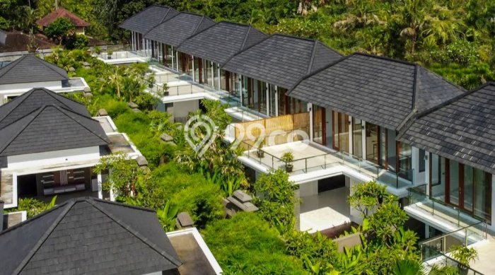 Rumah Mewah LB 177m2 Siap Huni Desain Elegan di Seminyak, Badung Rumah Mewah LB 177m2 Siap Huni Desain Elegan di Seminyak, Badung